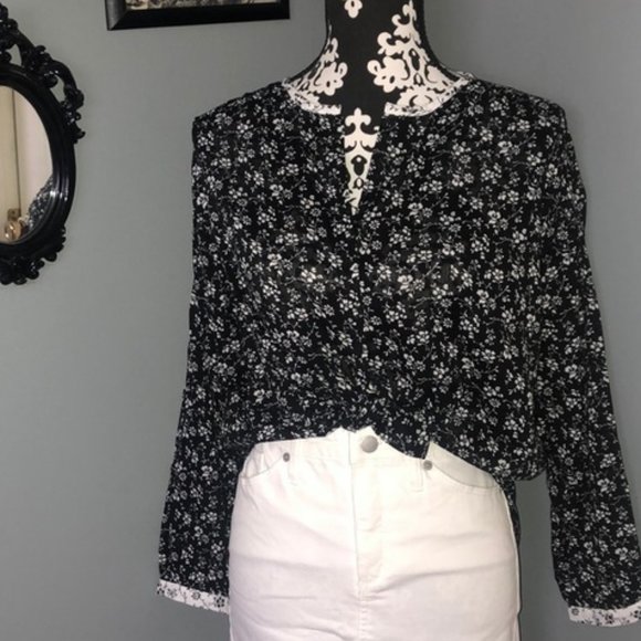 Madewell Tops - Madewell / XS / Lightweight Mix Meadow Blouse in Branch Floral